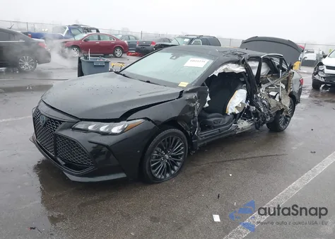 2020 Toyota Avalon Hybrid Xse from USA, damaged, VIN 4T1E21FB3LU016250